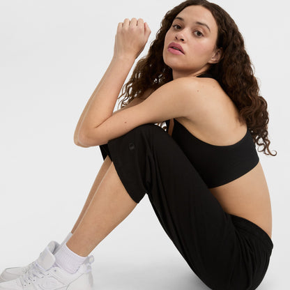Champion Lightweight Lounge Capri Pants, C Logo in Black